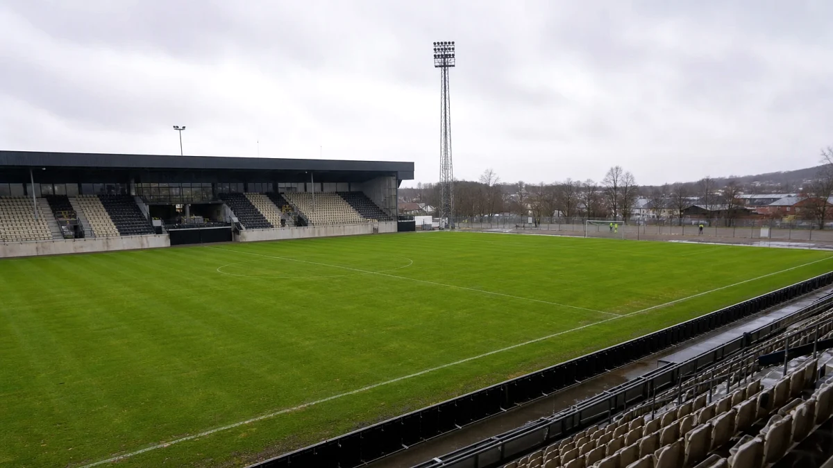 Frauen-Bundesliga-arena under match